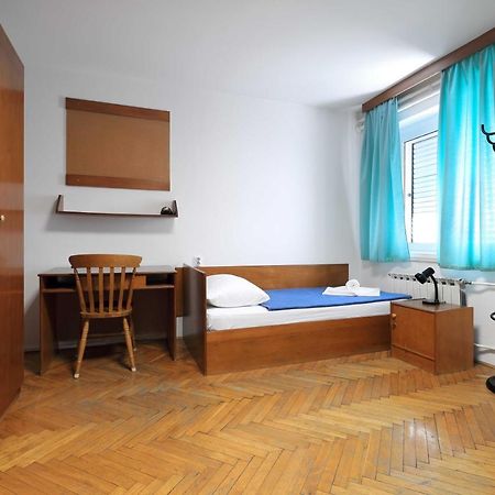 Rooms Studentsko Naselje Ivan Goran Kovacic Rijeka Exterior photo